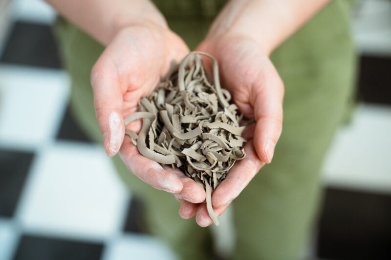Cursus pottenbakken 6 lessen - vrijdag 10:00-12:30 mei, juni, juli - Afbeelding 4